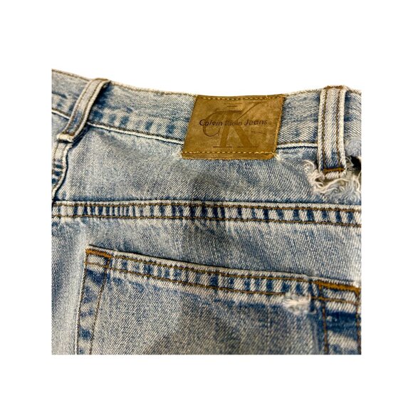 Calvin Klein Easy Fit Jeans - Picture 4 of 6